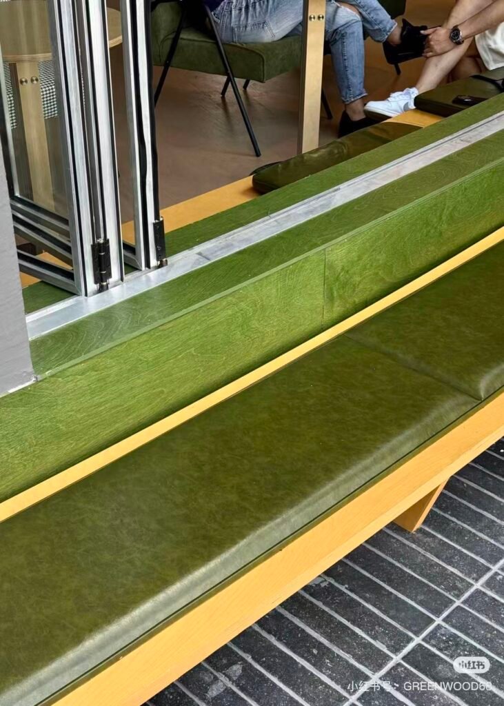Flowing Green